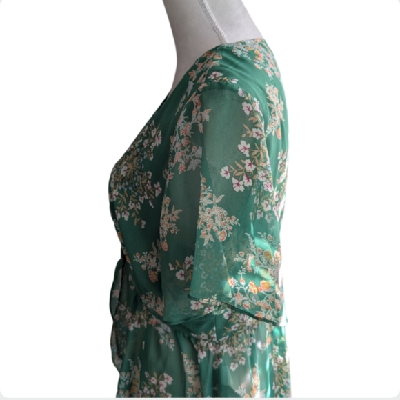 Revolve J.O.A. Floral Maxi Duster Kimono Romantic Deep V Green L - Picture 8 of 12